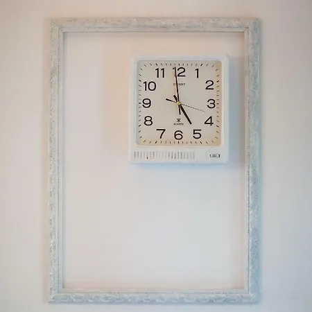 Two Bedroom With Sea View & Balcony Apartment *