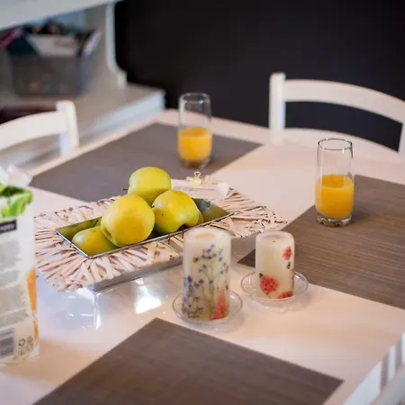 Two Bedroom With Sea View & Balcony Apartment Dubrovnik