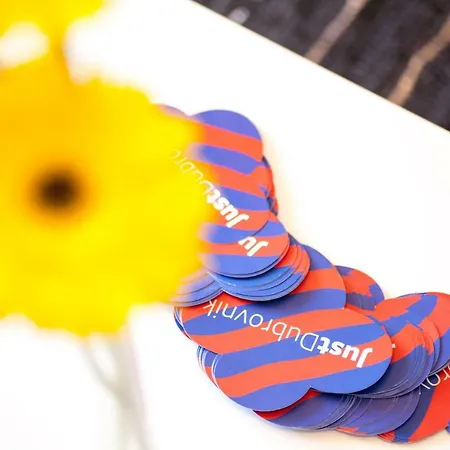 Διαμέρισμα Two Bedroom With Sea View & Balcony *