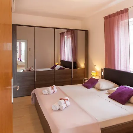 Two Bedroom With A Sea View & A Balcony * Dubrovnik